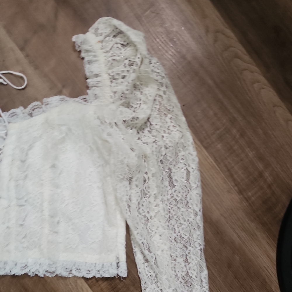 Cream Lace Cropped Blouse Long Sleeve Tie Front Boho Cottagecore - Picture 3 of 8